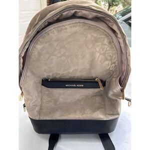 MICHAEL KORS Morgan Medium Backpack‎ - Truffle Leppard Print Great Condition